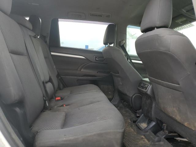 Photo 11 from auction – 2017 TOYOTA HIGHLANDER with VIN 5TDZZRFH1HS228208