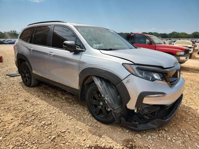 Photo 4 from auction – 2022 HONDA PILOT TRAI with VIN 5FNYF6H83NB039057