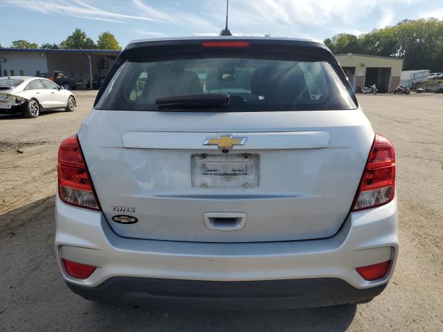 Photo 6 from auction – 2018 CHEVROLET TRAX LS with VIN 3GNCJKSB1JL333016