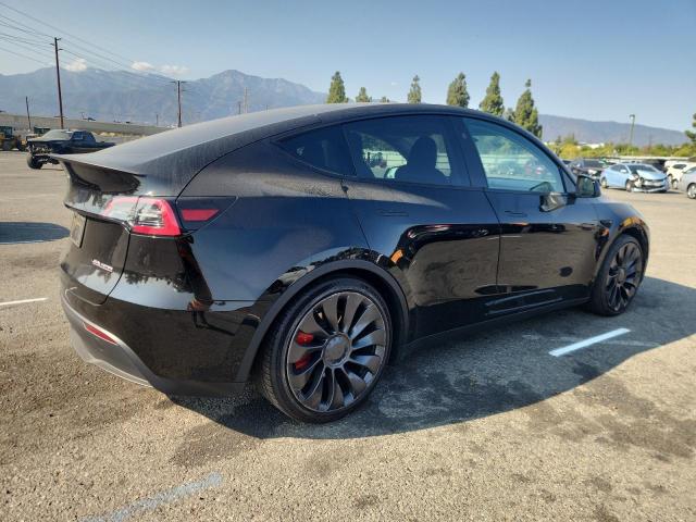 Foto 3 de la subasta – 2024 TESLA MODEL Y con VIN 7SAYGDEF9RF078572