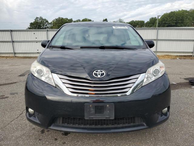 Photo 5 from auction – 2017 TOYOTA SIENNA with VIN 5TDYZ3DC8HS830233