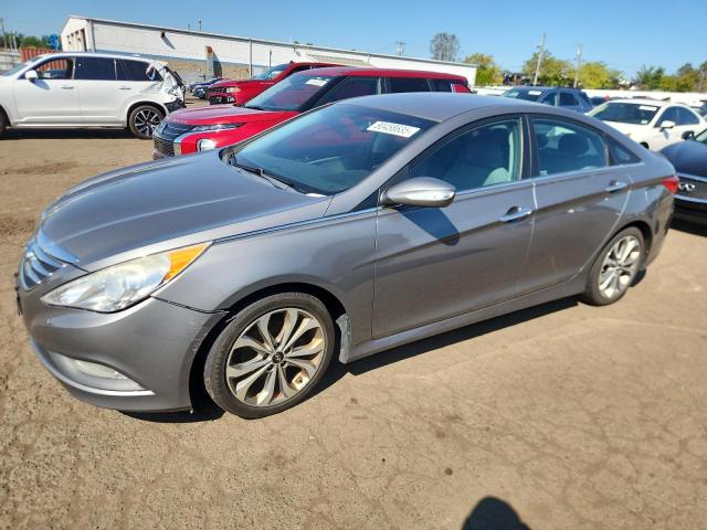 HYUNDAI SONATA SE 2014 with VIN 5NPEC4AB6EH932346 - Photo from auction