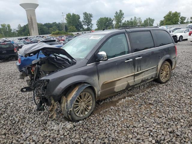 CHRYSLER TOWN & COU 2016 with VIN 2C4RC1CG5GR215595 - Photo from auction