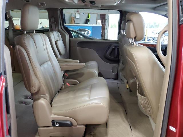 Photo 11 from auction – 2016 CHRYSLER TOWN & COU with VIN 2C4RC1CG0GR261464