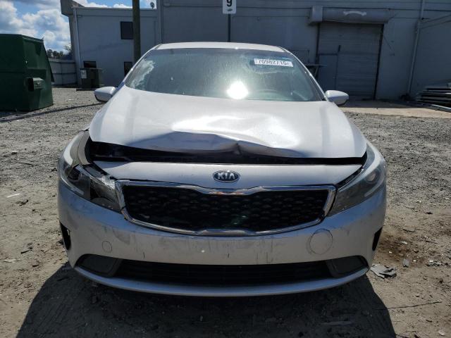 Photo 5 from auction – 2017 KIA FORTE LX with VIN 3KPFL4A79HE058308