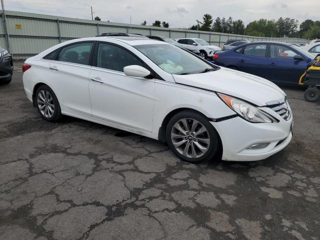 Photo 4 from auction – 2012 HYUNDAI SONATA SE with VIN 5NPEC4AB3CH437678