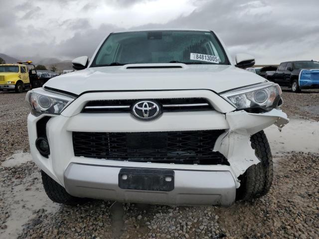 Photo 5 from auction – 2020 TOYOTA 4RUNNER SR with VIN JTEBU5JR6L5822747