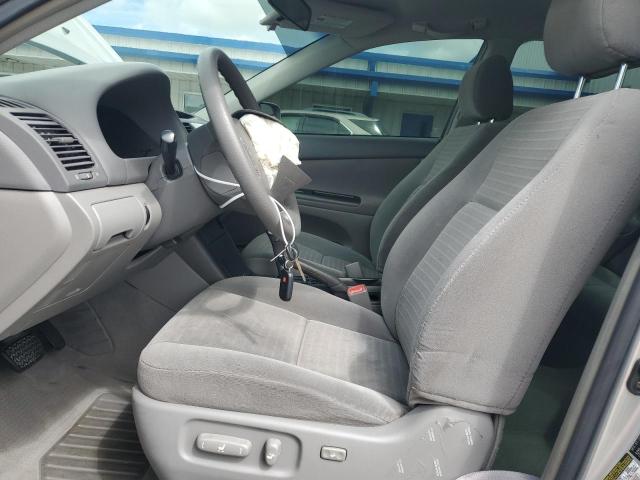 Photo 7 from auction – 2005 TOYOTA CAMRY LE with VIN 4T1BE32K45U514830