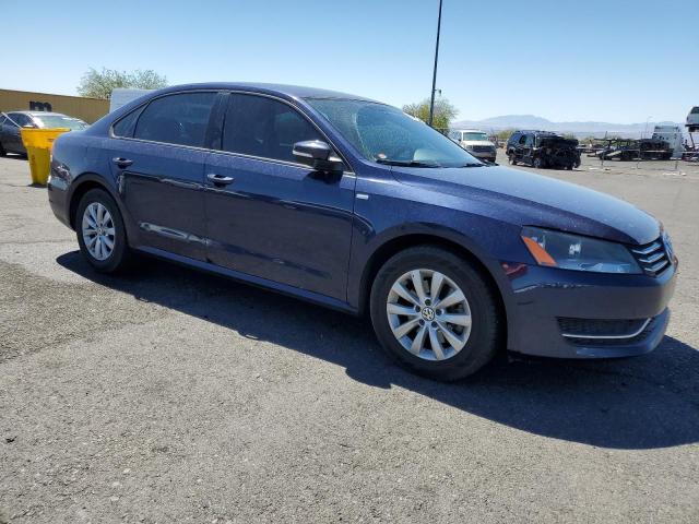 Photo 4 from auction – 2015 VOLKSWAGEN PASSAT S with VIN 1VWAT7A3XFC038983