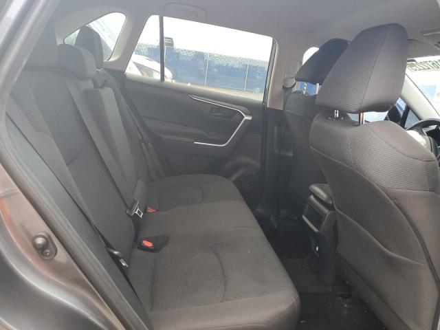 Photo 11 from auction – 2019 TOYOTA RAV4 LE with VIN 2T3H1RFV0KC028453