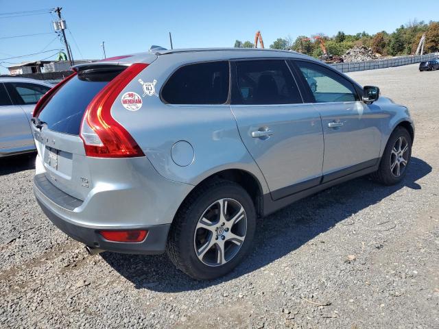 Photo 3 from auction – 2011 VOLVO XC60 T6 with VIN YV4902DZ5B2205930
