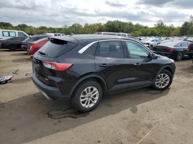 Photo 3 from auction – 2020 FORD ESCAPE SE with VIN 1FMCU9G69LUC18012