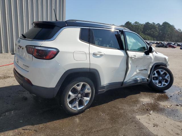 Photo 3 from auction – 2019 JEEP COMPASS LI with VIN 3C4NJDCB1KT596619