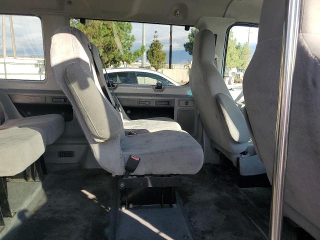 Photo 11 from auction – 2012 FORD ECONOLINE E350 SUPER DUTY WAGON with VIN 1FBNE3BL1CDA18217