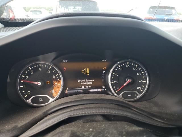 Photo 9 from auction – 2017 JEEP RENEGADE L with VIN ZACCJBDB0HPF08301