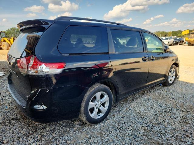 Photo 3 from auction – 2011 TOYOTA SIENNA LE with VIN 5TDKK3DC8BS014009