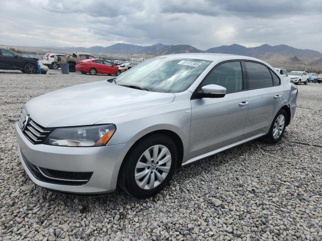 VOLKSWAGEN PASSAT S 2014 with VIN 1VWAS7A35EC117978 - Photo from auction