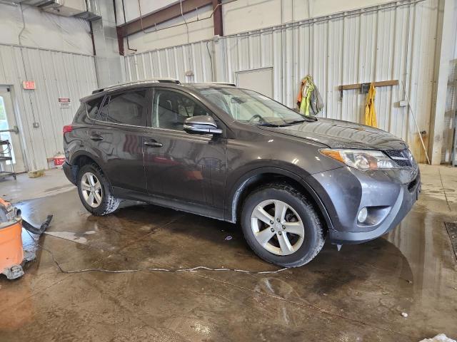 Photo 4 from auction – 2014 TOYOTA RAV4 XLE with VIN JTMRFREV6EJ004666