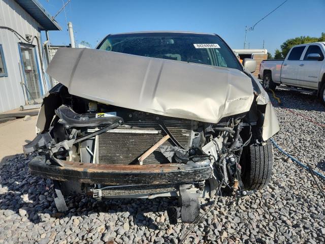 Photo 5 from auction – 2014 CHRYSLER TOWN & COU with VIN 2C4RC1BG9ER220555