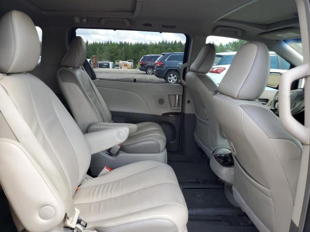 Photo 10 from auction – 2013 TOYOTA SIENNA XLE with VIN 5TDYK3DC6DS402336