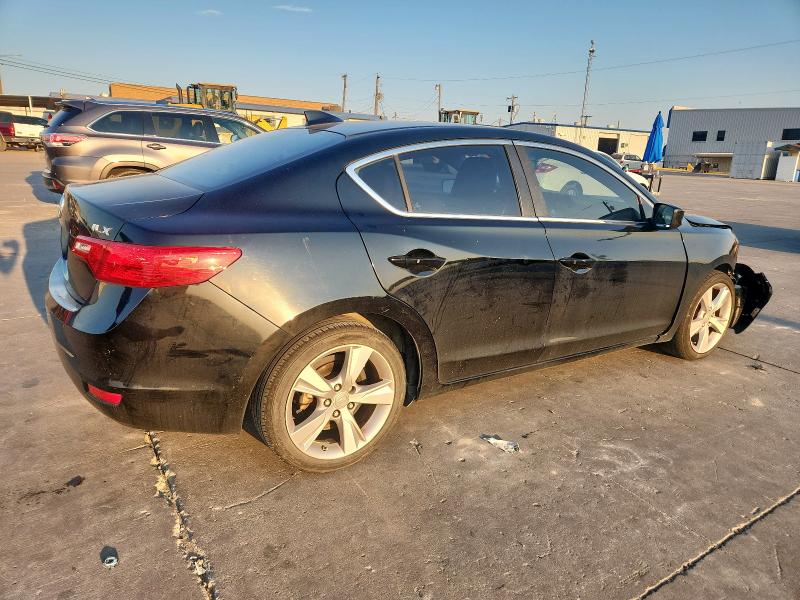 Foto 3 de la subasta – 2015 ACURA ILX con VIN 19VDE1F38FE002257