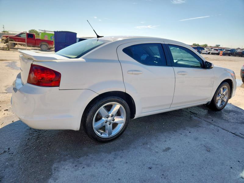 Photo 3 from auction – 2011 DODGE AVENGER LU with VIN 1B3BD2FB0BN502077
