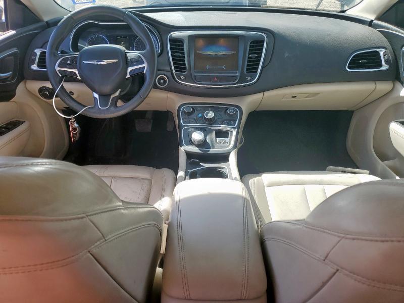 Photo 8 from auction – 2017 CHRYSLER 200 LIMITE with VIN 1C3CCCAB1HN501102