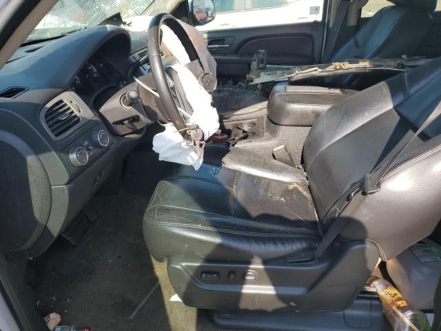 Photo 7 from auction – 2011 CHEVROLET TAHOE K150 with VIN 1GNSKBE05BR139747
