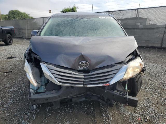 Photo 5 from auction – 2011 TOYOTA SIENNA XLE with VIN 5TDDK3DC7BS019436