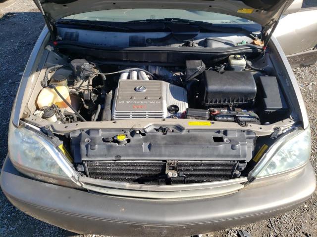 Photo 12 from auction – 2001 LEXUS RX 300 with VIN JTJHF10U210228056