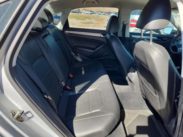 Photo 10 from auction – 2014 VOLKSWAGEN PASSAT S with VIN 1VWAT7A37EC071910