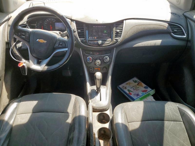 Photo 8 from auction – 2021 CHEVROLET TRAX 1LT with VIN KL7CJLSB2MB305811