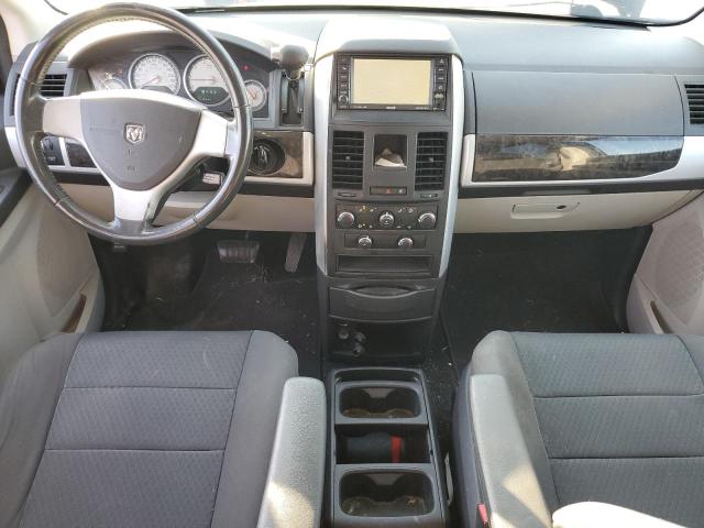 Photo 8 from auction – 2010 DODGE GRAND CARA with VIN 2D4RN6DX5AR462681