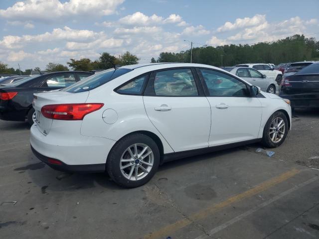 Photo 3 from auction – 2015 FORD FOCUS SE with VIN 1FADP3F27FL335602