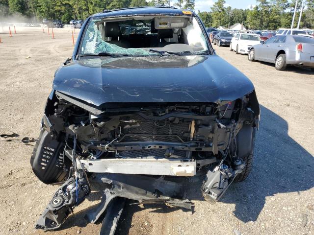 Photo 5 from auction – 2018 TOYOTA 4RUNNER SR with VIN JTEBU5JR4J5494077