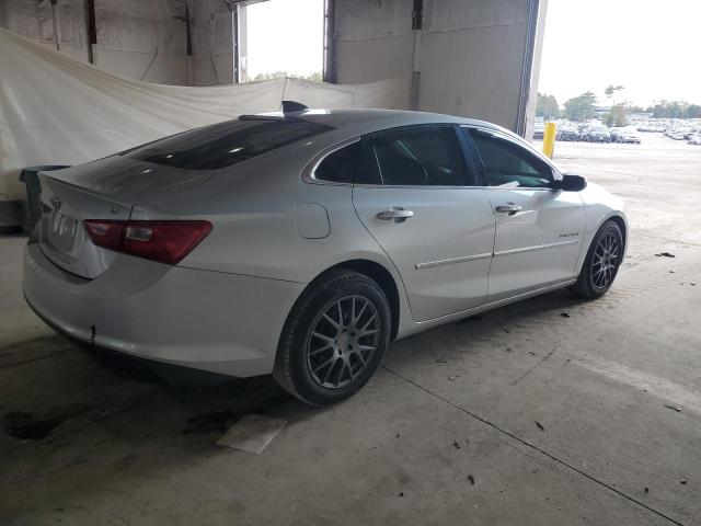 Photo 3 from auction – 2017 CHEVROLET MALIBU LT with VIN 1G1ZE5ST2HF109672