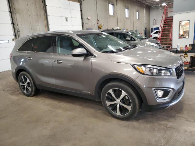 Photo 4 from auction – 2016 KIA SORENTO EX with VIN 5XYPHDA53GG116869