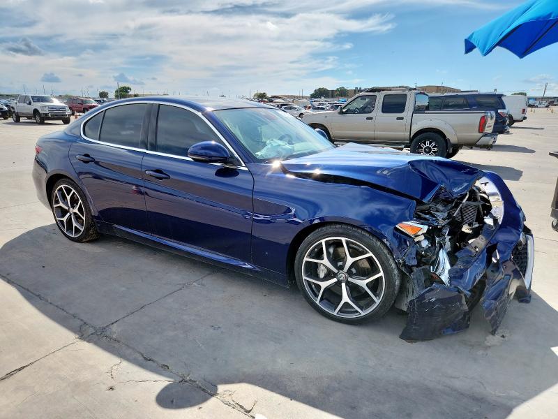 Photo 4 from auction – 2019 ALFA ROMEO GIULIA with VIN ZARFAMAN3K7612346