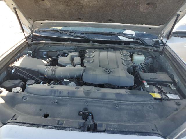 Photo 12 from auction – 2019 TOYOTA 4RUNNER SR with VIN JTEBU5JR0K5666543