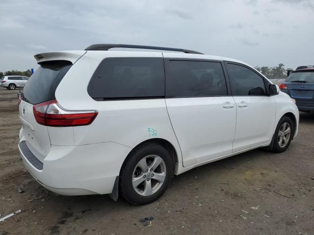 Photo 3 from auction – 2017 TOYOTA SIENNA with VIN 5TDKZ3DC0HS799890