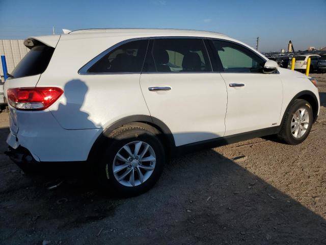 Photo 3 from auction – 2016 KIA SORENTO LX with VIN 5XYPGDA35GG035681