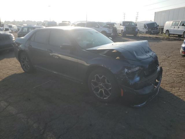 Photo 4 from auction – 2016 CHRYSLER 300 S with VIN 2C3CCAGG2GH142325
