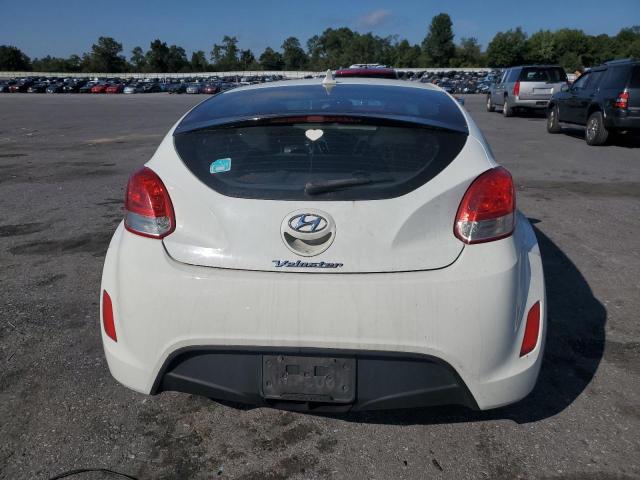 Photo 6 from auction – 2013 HYUNDAI VELOSTER with VIN KMHTC6AD7DU098009