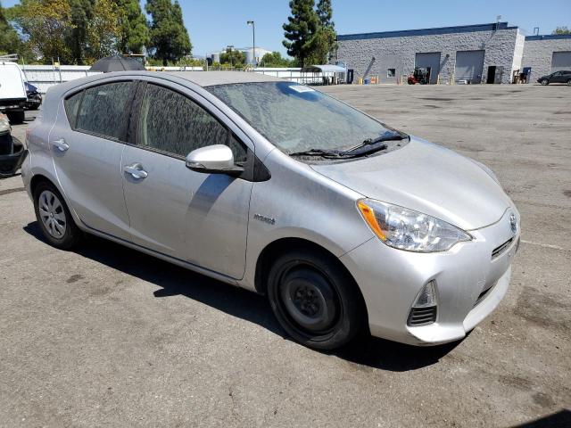Photo 4 from auction – 2012 TOYOTA PRIUS C with VIN JTDKDTB3XC1510974