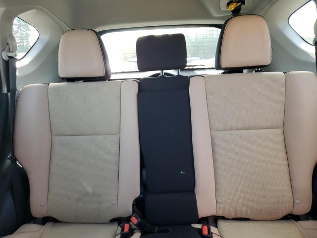 Photo 10 from auction – 2017 TOYOTA RAV4 XLE with VIN 2T3WFREV8HW399474