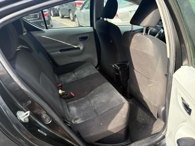 Photo 6 from auction – 2012 TOYOTA PRIUS C with VIN JTDKDTB32C1029648