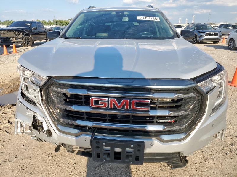 Photo 5 from auction – 2022 GMC TERRAIN AT with VIN 3GKALYEV9NL196677