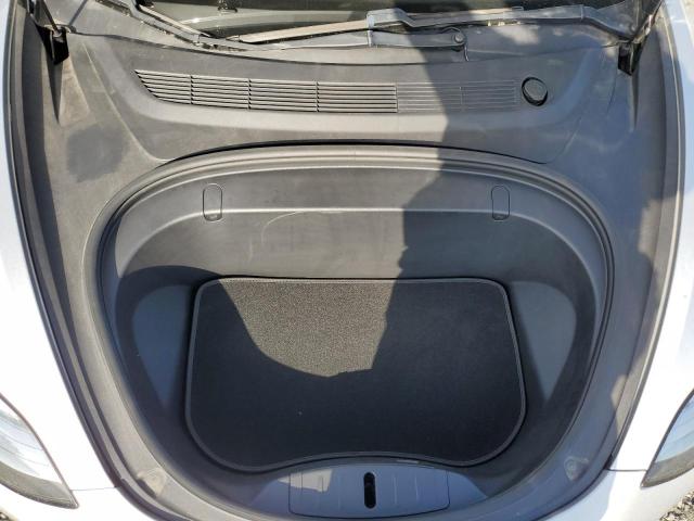 Photo 11 from auction – 2019 TESLA MODEL 3 with VIN 5YJ3E1EB5KF231026