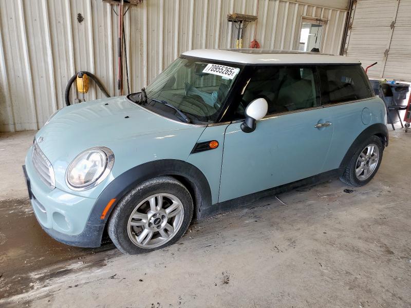 MINI COOPER 2013 with VIN WMWSU3C55DT681196 - Photo from auction