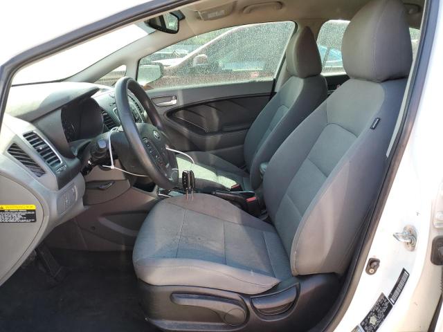 Photo 7 from auction – 2017 KIA FORTE LX with VIN 3KPFK4A73HE113595